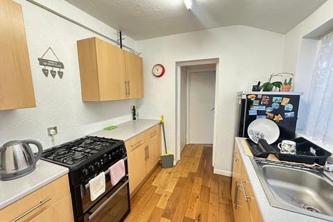 3 bedroom terraced house for sale, Humberstone Road, London