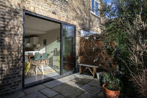 4 bedroom terraced house for sale, Choumert Road, Peckham, SE15