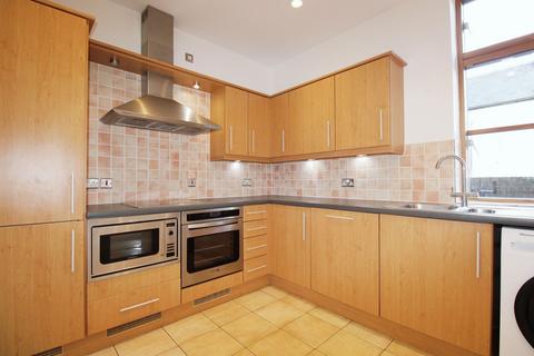 2 bedroom apartment to rent, Cromwell Mews, Marlborough, SN8
