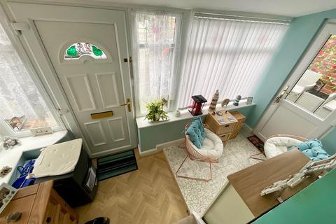 2 bedroom maisonette for sale, Columbus Ravine, Scarborough, YO12