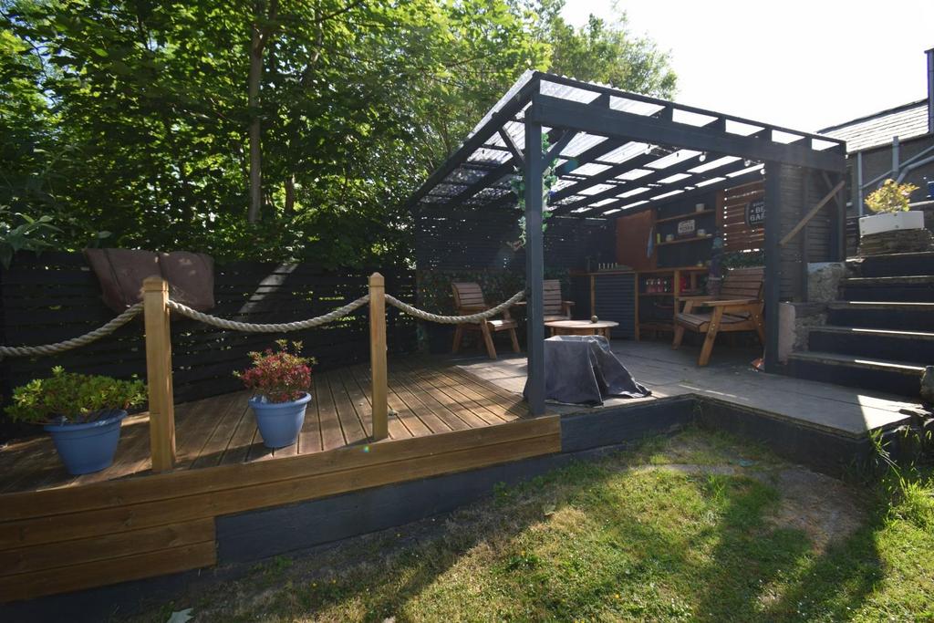 Outdoor Bar Seating Area.JPG