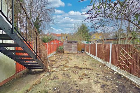 1 bedroom maisonette for sale, Bakers Avenue, Walthamstow E17