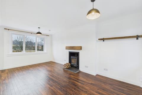 3 bedroom house to rent, 6 Glenview, Dalmally, PA33 1BE