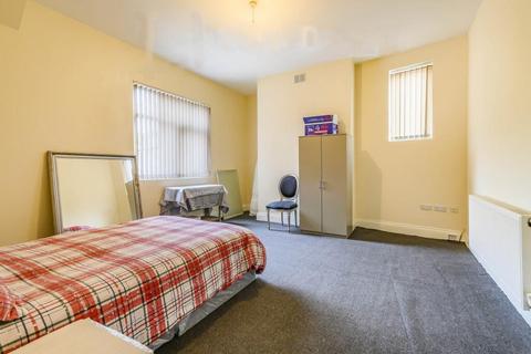 undefined, Bolton Road, Farnworth, Bolton, BL4