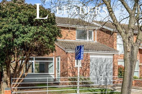 undefined, Restormel Close, Bedford, Bedfordshire, MK41