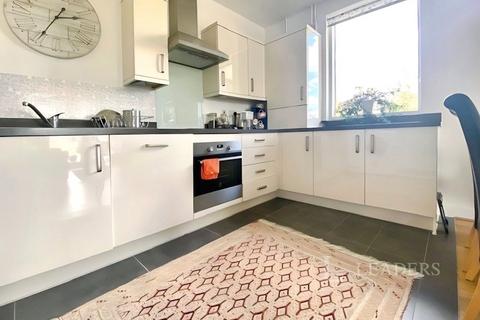 2 bedroom flat to rent, Woodpecker Way, Trumpington, CB2
