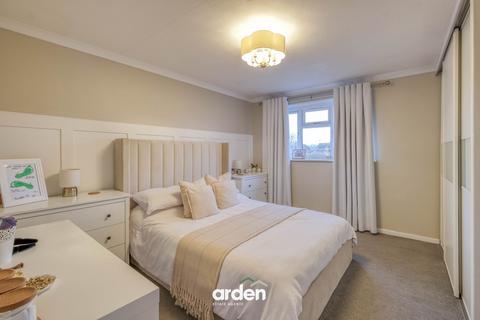 2 bedroom semi-detached house for sale, Hollyberry Close, Redditch, B98