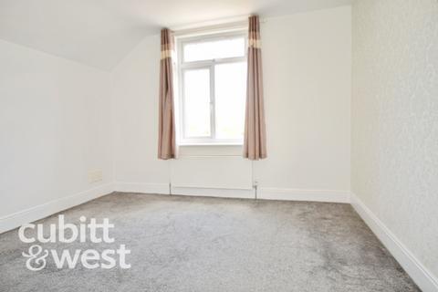 undefined, London Road Waterlooville PO7