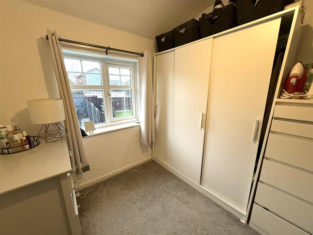 16 pvt bed 2.jpeg