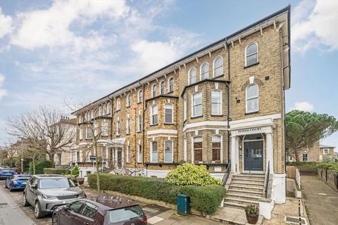 2 bedroom flat for sale, Grove Road, Surbiton KT6