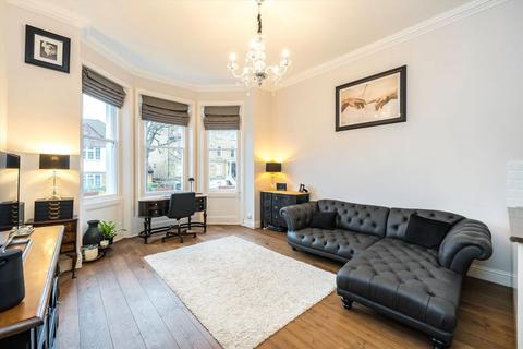 2 bedroom flat for sale, Grove Road, Surbiton KT6