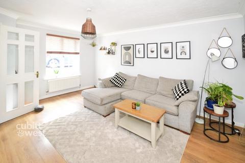 undefined, Boleyn Close, Maidenbower, RH10