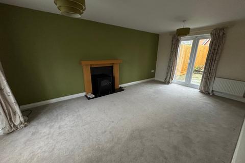 4 bedroom semi-detached house to rent, Mellors Road, Mansfield NG21