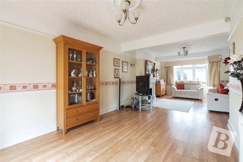 3 bedroom semi-detached house for sale, Franmil Road, Hornchurch, RM12