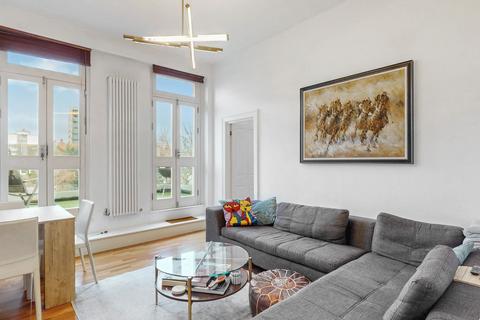 2 bedroom flat to rent, Fordwych Road, London NW2