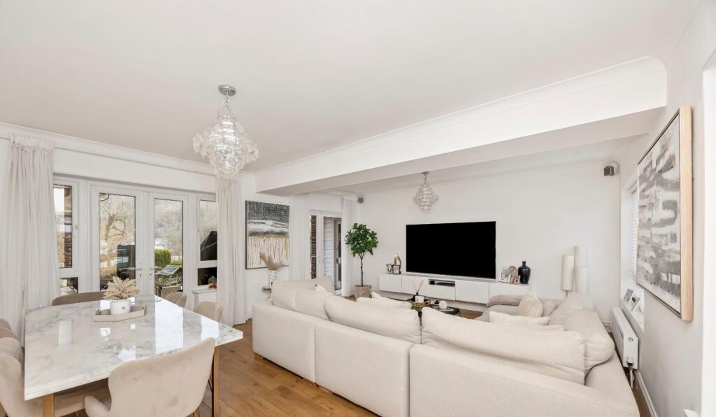 16 court close new 2.jpg