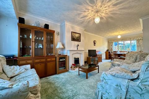 3 bedroom end of terrace house for sale, Patricia Gardens, Billericay CM11