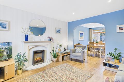3 bedroom semi-detached villa for sale, Millburn Gardens, East Kilbride G75