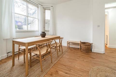 2 bedroom flat for sale, West Cromwell Road, London SW5