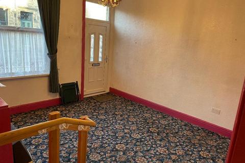 2 bedroom terraced house for sale, West Street, Brighouse, HD6