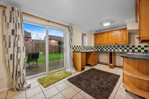3 bedroom semi-detached house for sale, Treen Close, Kettering NN14