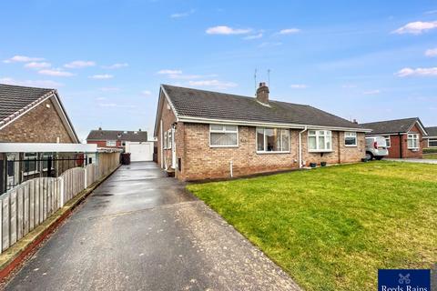 2 bedroom bungalow to rent, Broom Grove, Sheffield S25