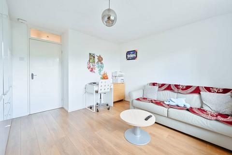 1 bedroom flat to rent, Valley Green, HP2, Hemel Hempstead, HP2