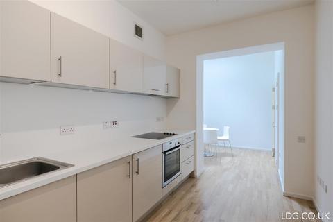 1 bedroom apartment to rent, Rathbone Place, London W1T