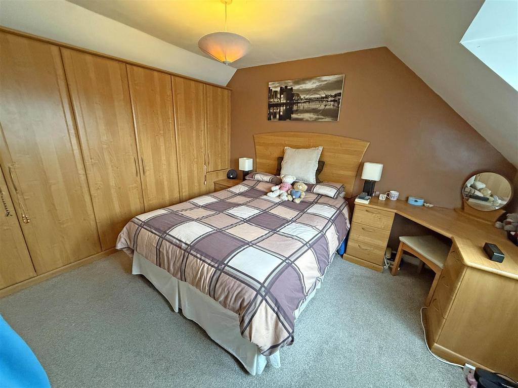 Bedroom 3.jpg