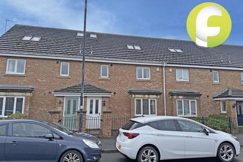 4 bedroom house for sale, Dockwray Close, North Shields