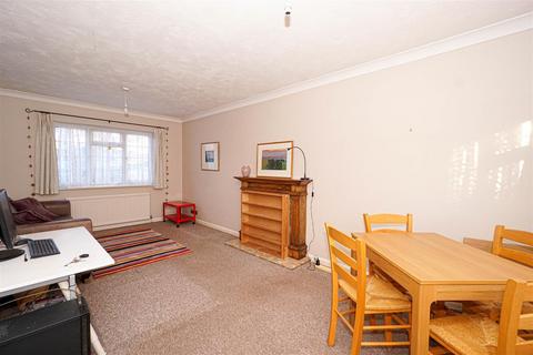 3 bedroom detached house for sale, Bellingham Close, St. Leonards-On-Sea