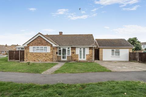 2 bedroom detached bungalow for sale - Wellington Gardens, Selsey, PO20