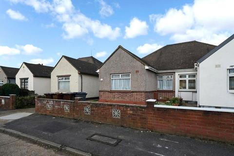 4 bedroom bungalow for sale, Purland Close, Dagenham RM8