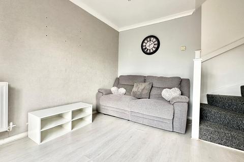 1 bedroom terraced house for sale, Buckingham Drive, Aylestone, LE2