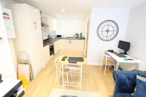 1 bedroom flat to rent, Old Bedford Road, Luton, Bedfordshire, LU2