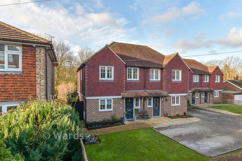 3 bedroom semi-detached house for sale, Bells Court, Canterbury CT3