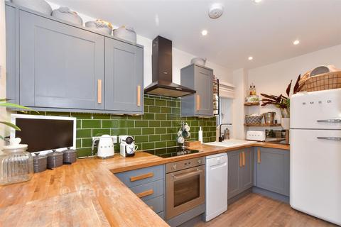 3 bedroom semi-detached house for sale, Bells Court, Canterbury CT3
