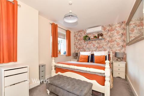 3 bedroom semi-detached house for sale, Bells Court, Canterbury CT3