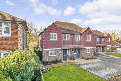 3 bedroom semi-detached house for sale, Bells Court, Canterbury CT3
