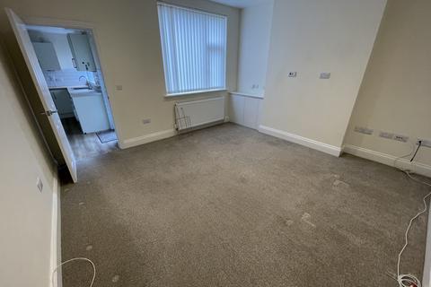3 bedroom end of terrace house to rent, Laureston Close, Douglas, Isle of Man, IM2 4BF