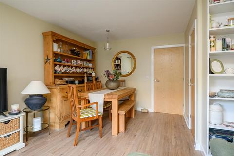 2 bedroom house for sale, Shipton Street, York, YO30 7EH