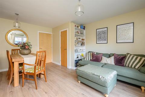 2 bedroom house for sale, Shipton Street, York, YO30 7EH