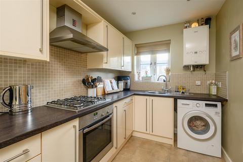 2 bedroom house for sale, Albert Court, Shipton Street, York, YO30 7EH