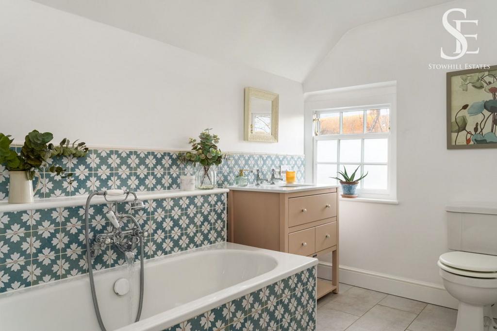 Family bathroom