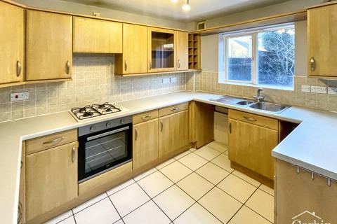 3 bedroom townhouse for sale, St Georges Drive, Bournemouth, BH11 8