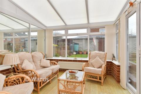 3 bedroom semi-detached house for sale, Benenden Road, Rochester ME2