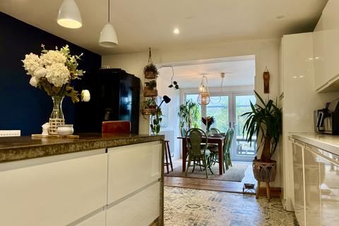 4 bedroom detached house for sale, High Street, Borth SY24