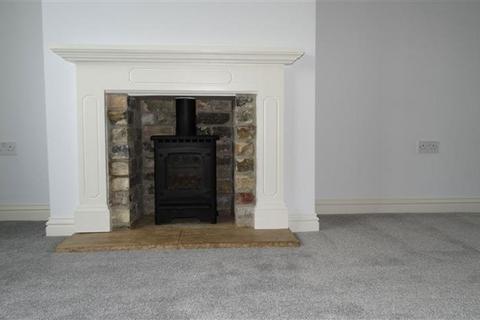 3 bedroom terraced house to rent, Pigeons Cottages