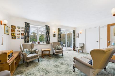 4 bedroom detached house for sale, Larkhill Road, Abingdon OX14