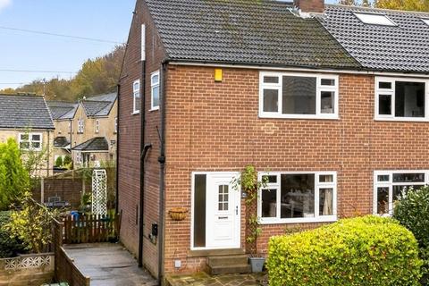 3 bedroom semi-detached house for sale, Keldholme Close, Leeds, West Yorkshire, LS13